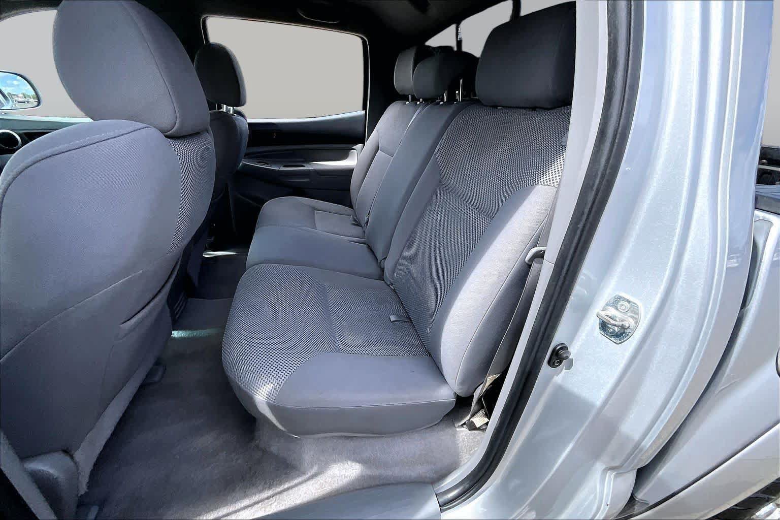 Used 2006 Toyota Tacoma PreRunner w/ TRD Sport Pkg #1 RWD image 20