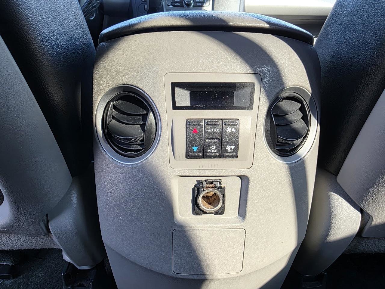 Used 2014 Honda Pilot EX image 24