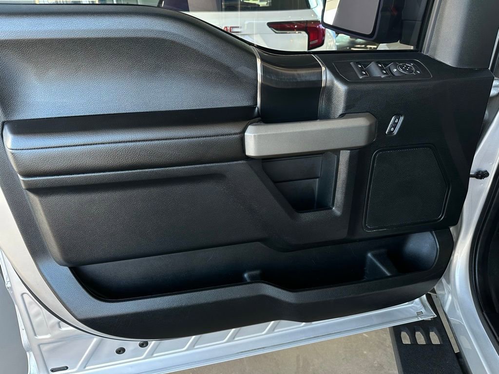 Used 2019 Ford F150 Raptor w/ Equipment Group 801A Mid image 11