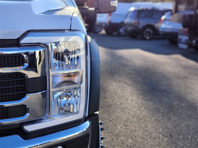 New 2024 Ford F550 4x4 Regular Cab Super Duty image 9
