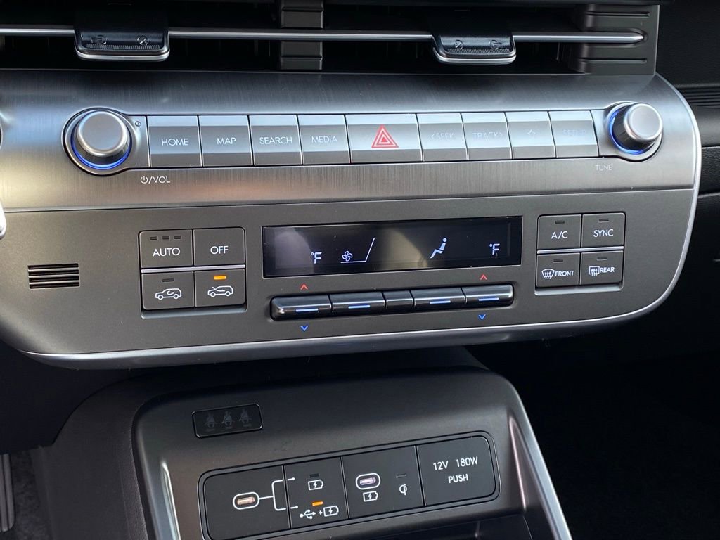 New 2026 Hyundai Kona SEL Premium AWD/4WD image 18