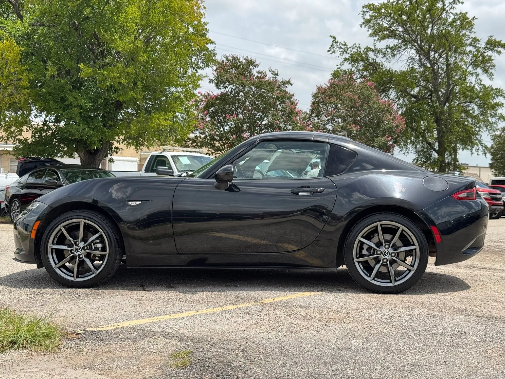 Used 2020 MAZDA MX-5 Miata RF Grand Touring RWD image 6