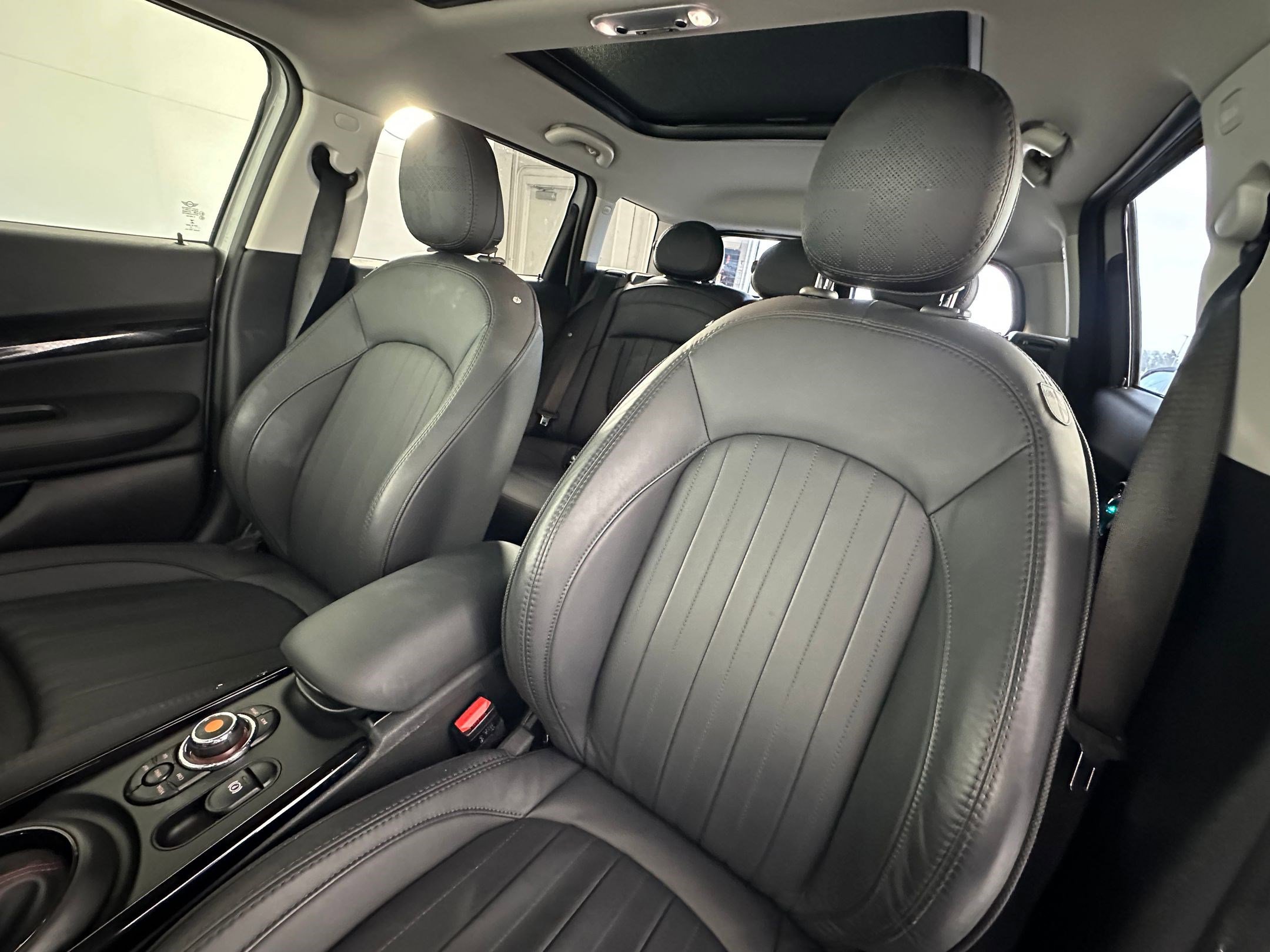 Used 2021 MINI Cooper Clubman S image 21