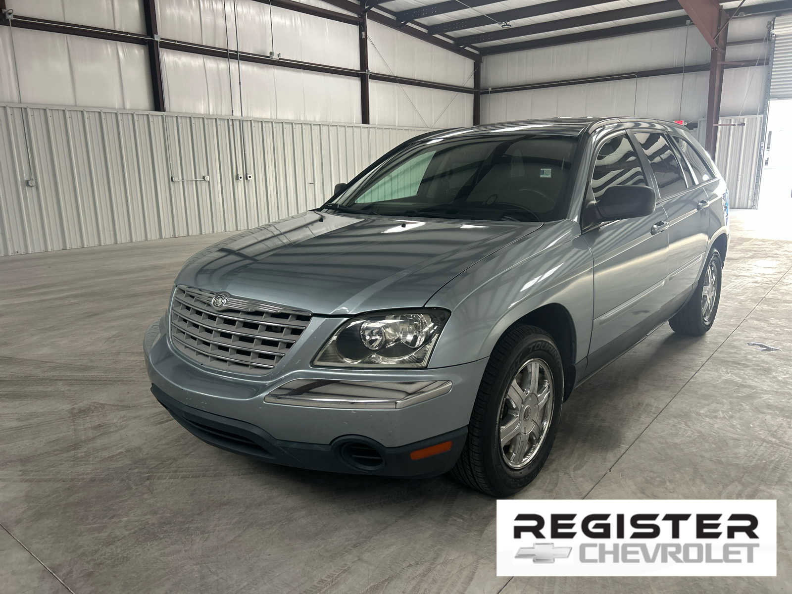 Used 2006 Chrysler Pacifica Touring image 1