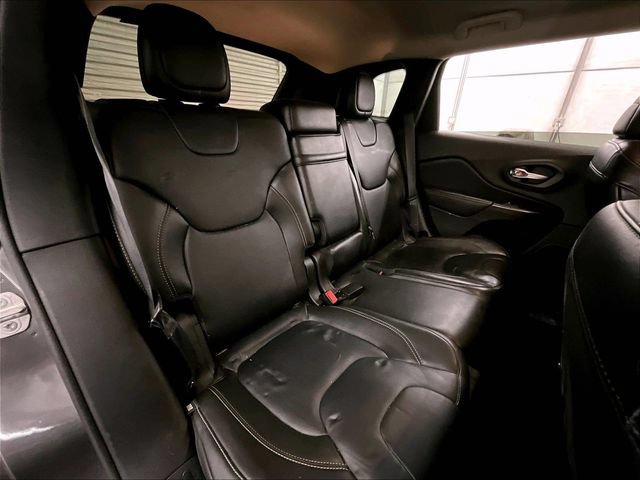 Used 2015 Jeep Cherokee Limited AWD/4WD image 26