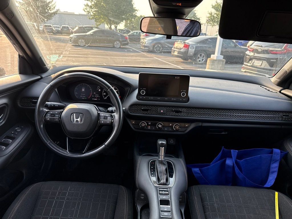 Used 2024 Honda HR-V Sport image 18