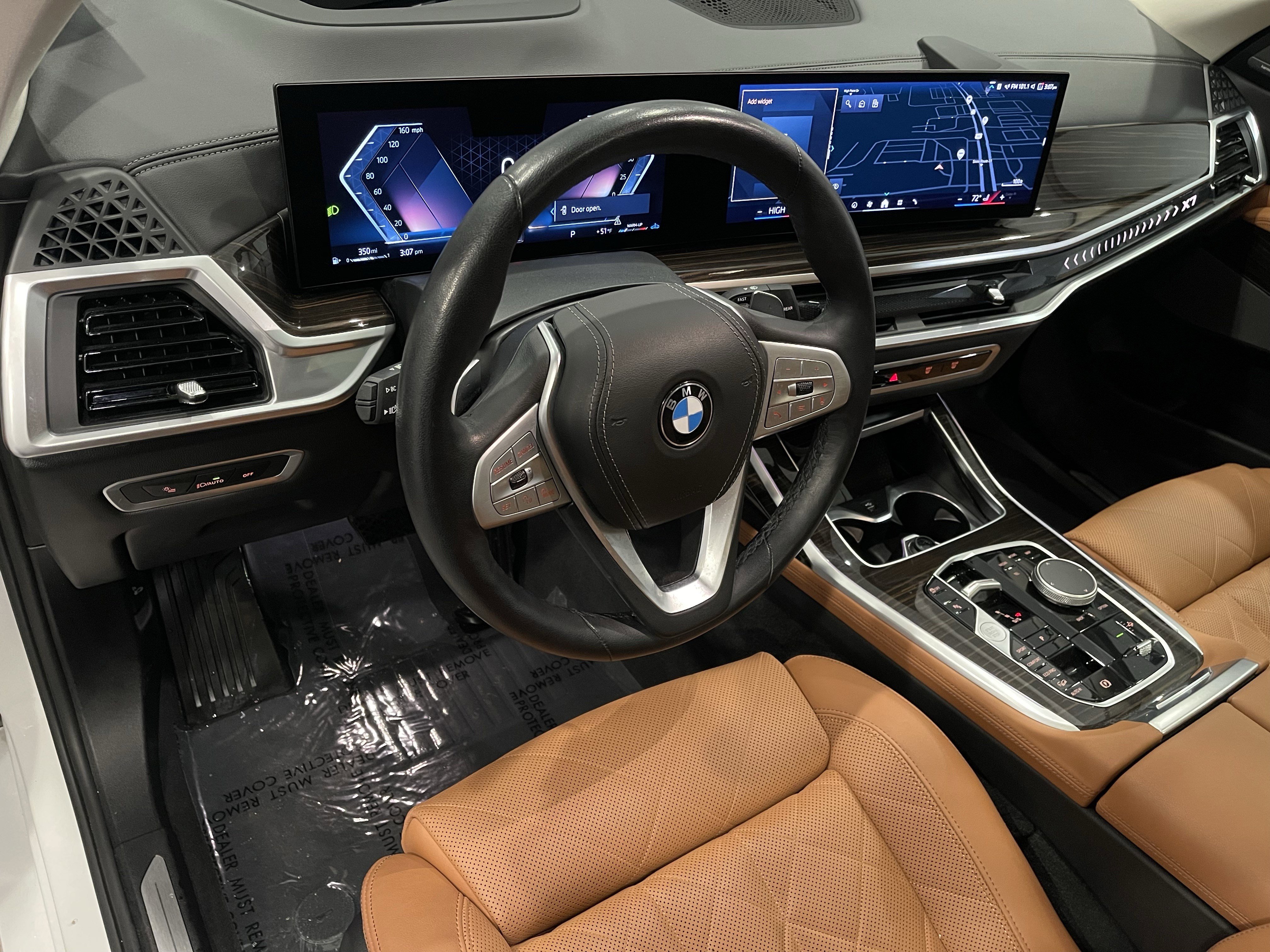 Used 2024 BMW X7 xDrive40i w/ Premium Package AWD/4WD image 14