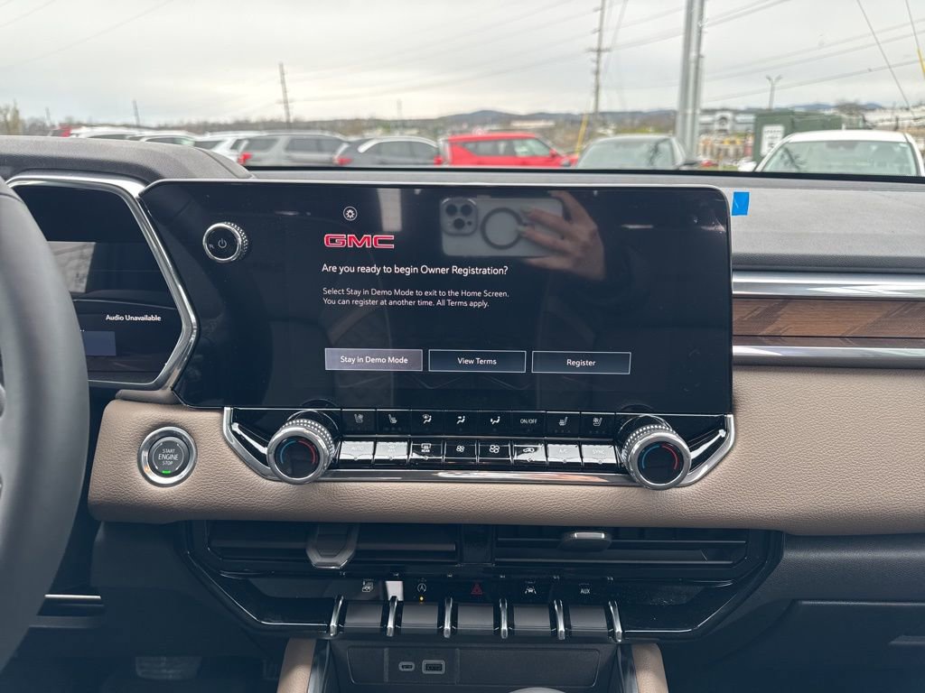 New 2026 GMC Canyon Denali image 23