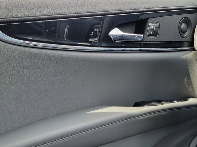 Certified 2023 Lincoln Nautilus Reserve w/ Luxury Package AWD/4WD image 37