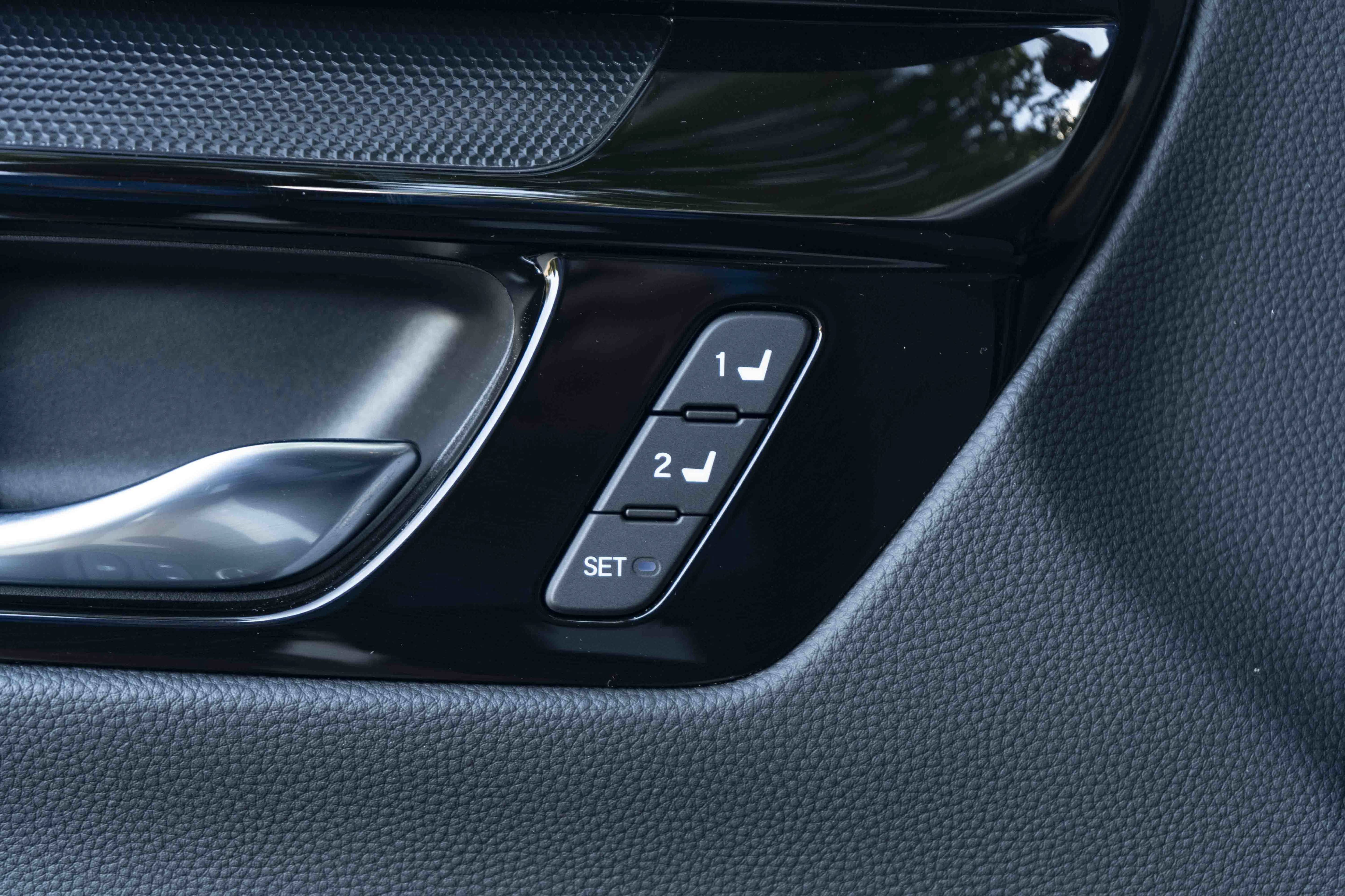 Used 2026 Honda CR-V Sport Touring image 38
