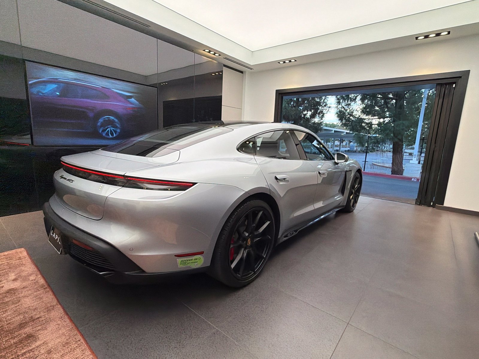 Certified 2023 Porsche Taycan GTS AWD/4WD image 6