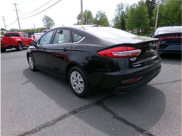 Used 2019 Ford Fusion S FWD image 9