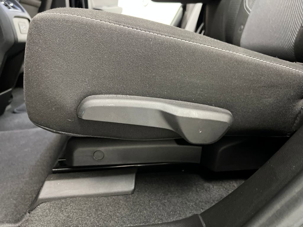 Used 2025 Chevrolet Blazer LT image 14