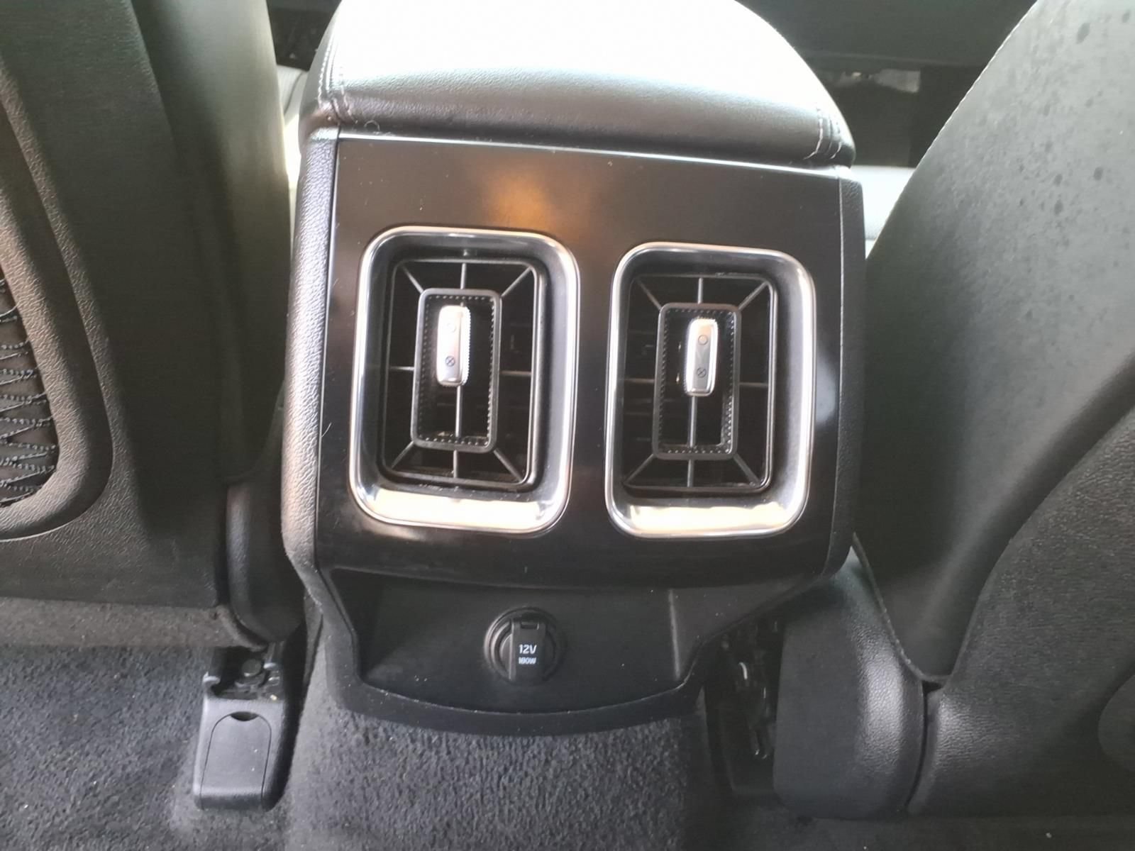 Used 2024 Kia Sorento EX AWD/4WD image 17