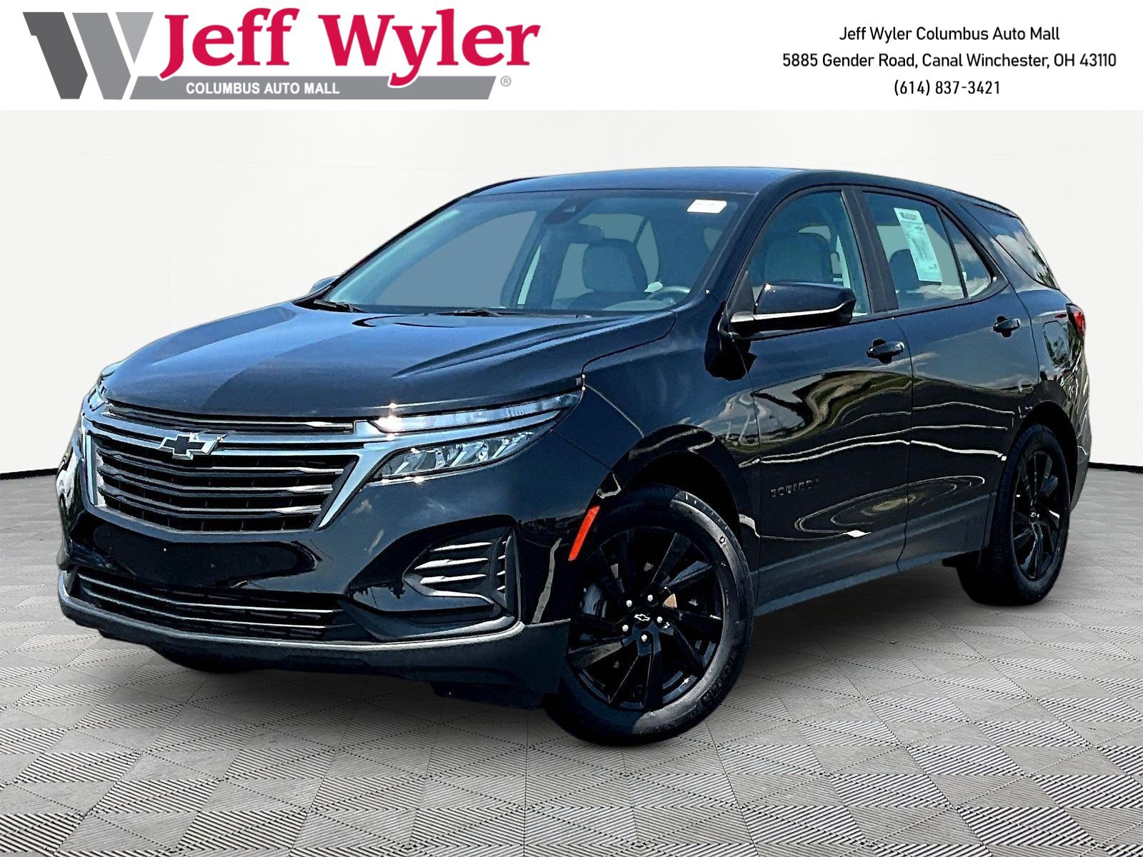 Used 2024 Chevrolet Equinox LS w/ Midnight Edition FWD image 1