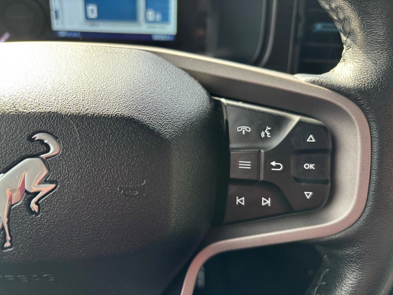 Used 2022 Ford Bronco Wildtrak image 29