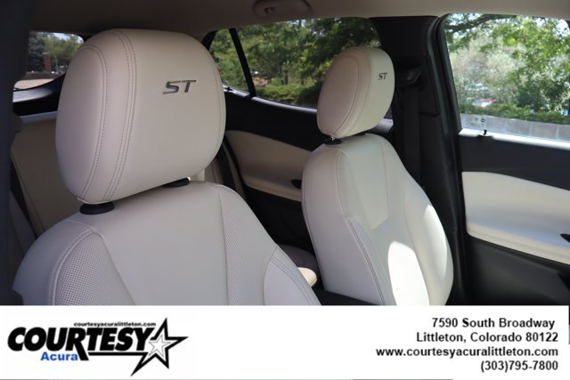 Used 2024 Buick Encore GX Sport Touring AWD/4WD image 32