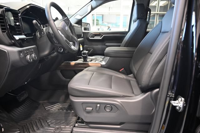 New 2026 Chevrolet Silverado 1500 RST w/ RST All Star Premium Package AWD/4WD image 12