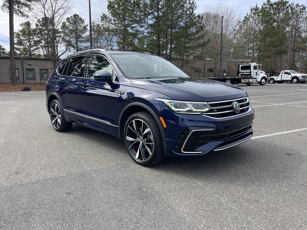 Used 2023 Volkswagen Tiguan SEL R-Line image 6