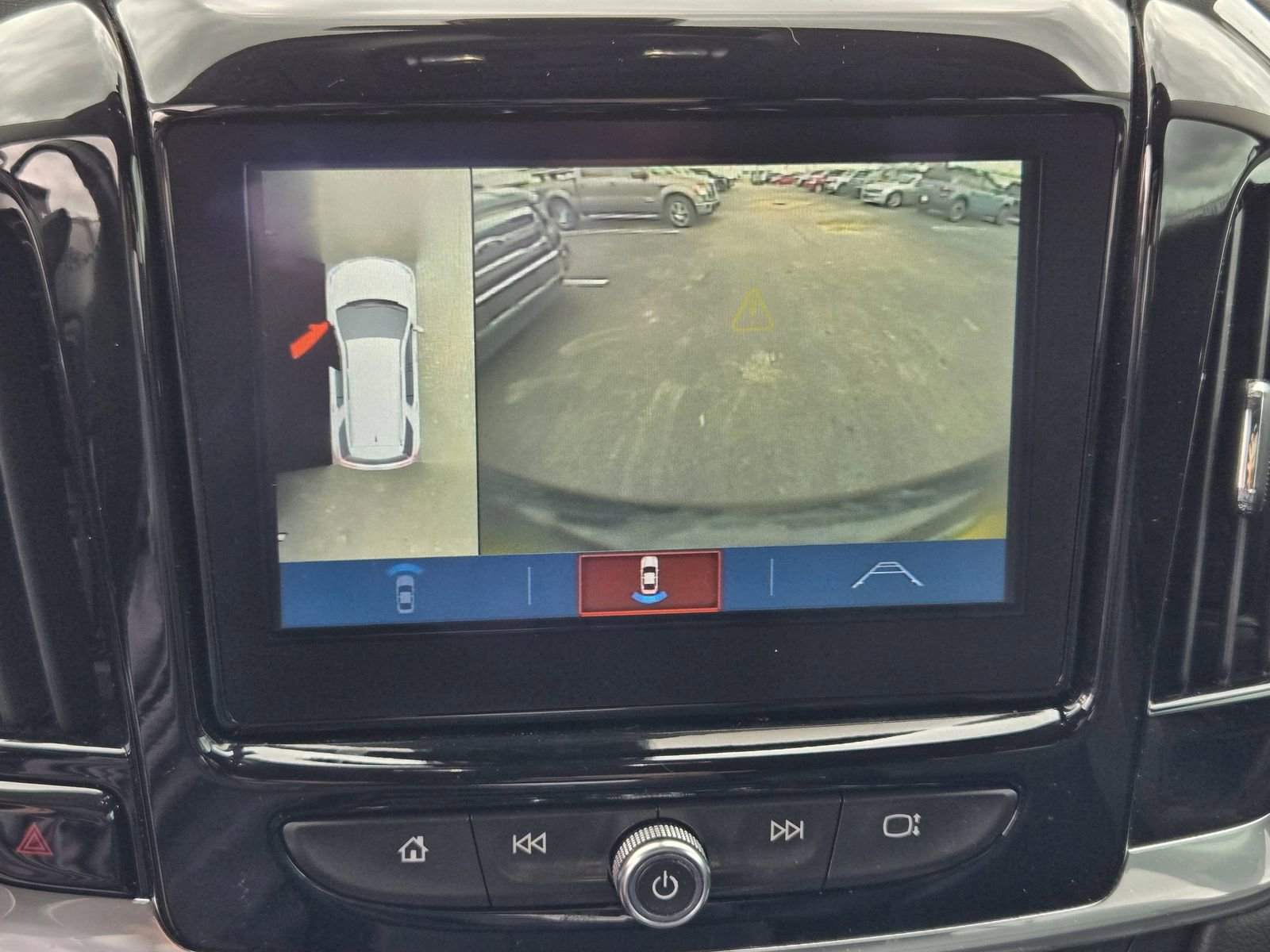 Used 2019 Chevrolet Traverse Premier w/ LPO, 'HIT The Road' Package image 14