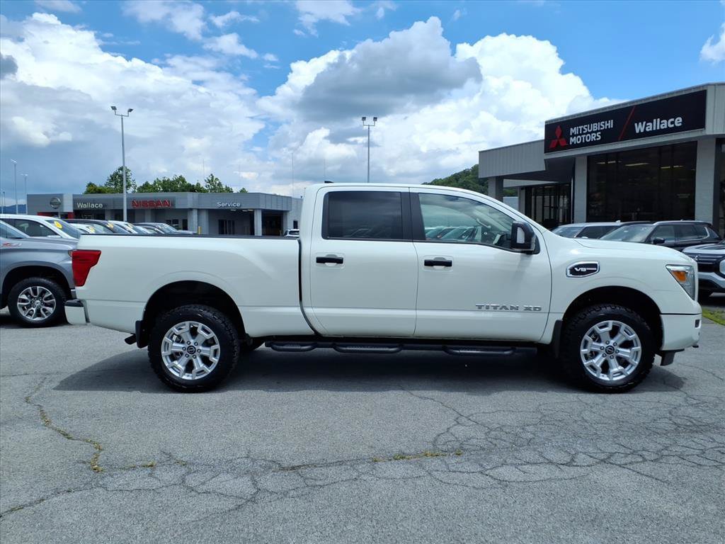 Certified 2024 Nissan Titan SV w/ SV Convenience Package AWD/4WD image 4