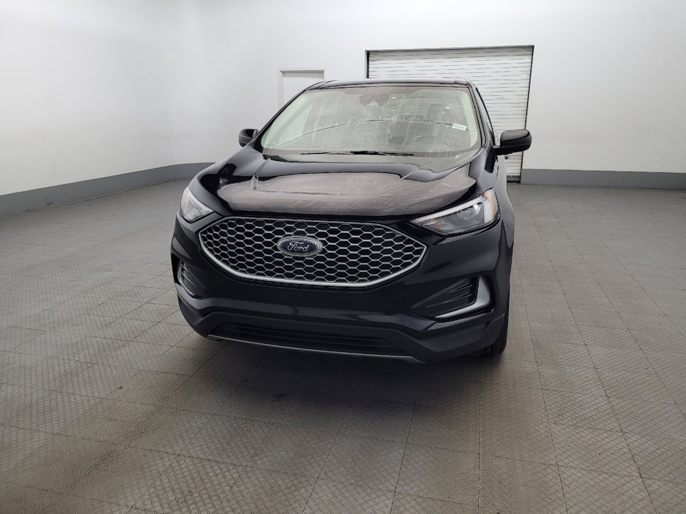 Used 2024 Ford Edge SEL image 15