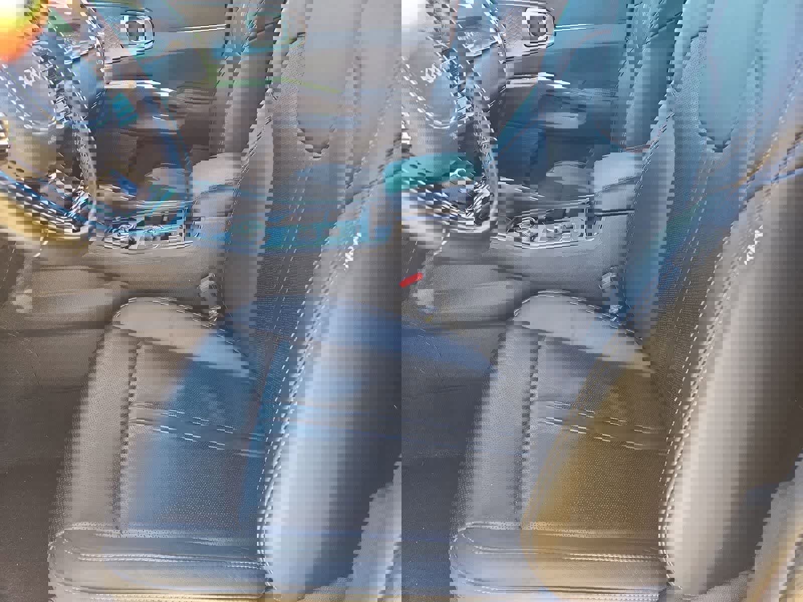 Used 2022 Kia Sorento S image 14