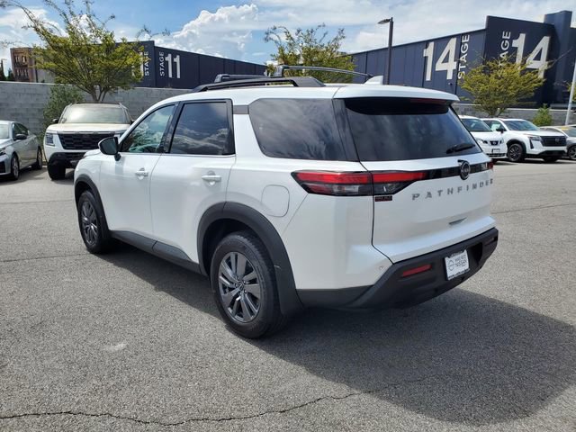 Certified 2025 Nissan Pathfinder SV image 6