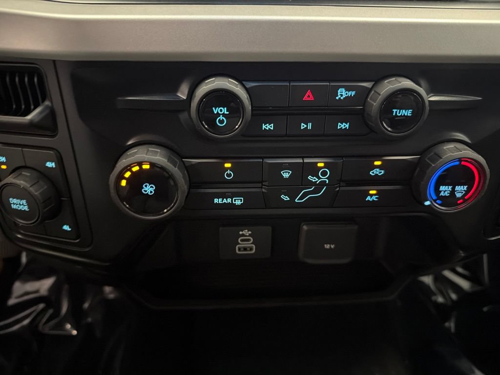 New 2026 Ford F250 XL w/ STX Appearance Package AWD/4WD image 23
