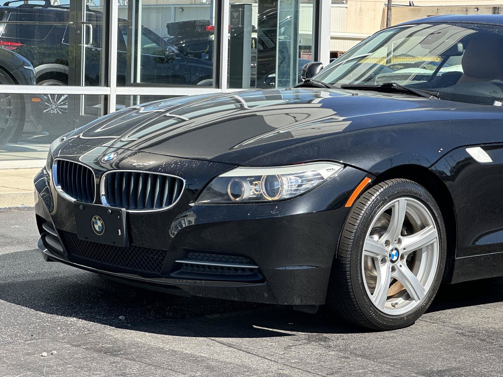 Used 2011 BMW Z4 sDrive30i RWD image 32