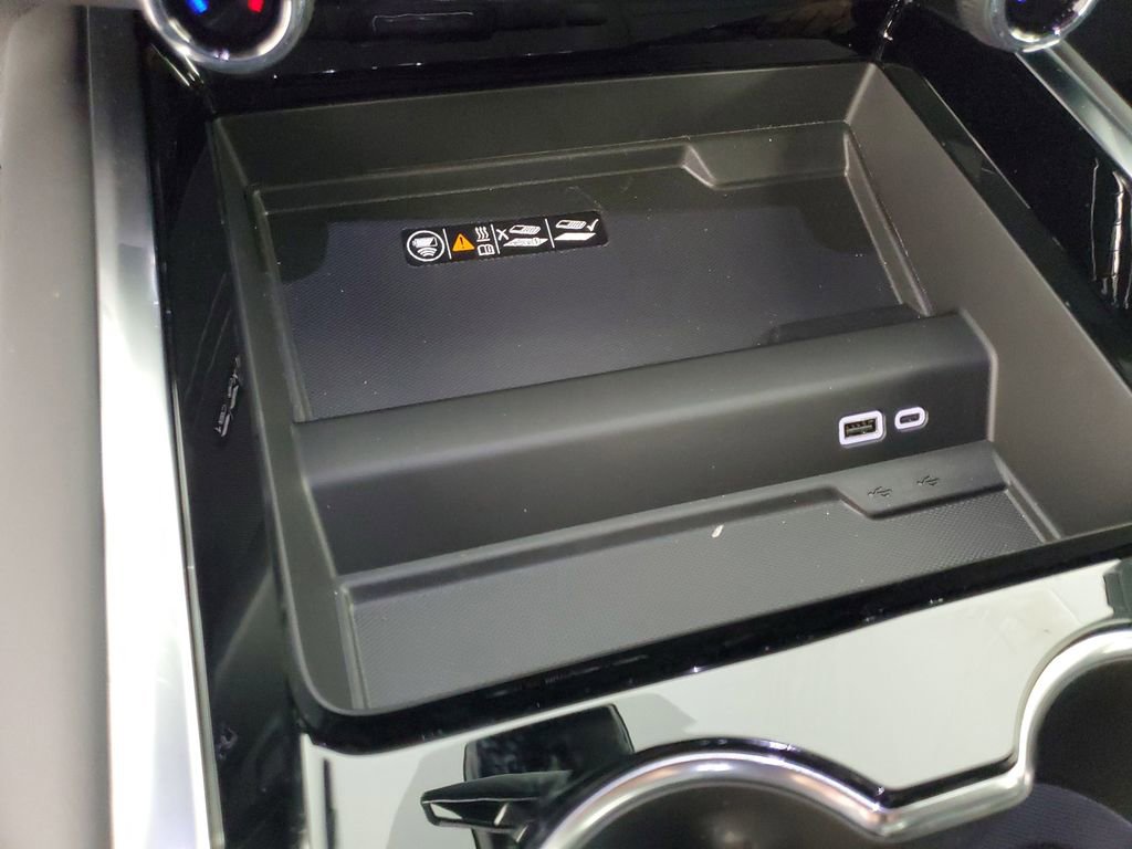 New 2026 Chevrolet Suburban RST w/ Comfort Package image 17