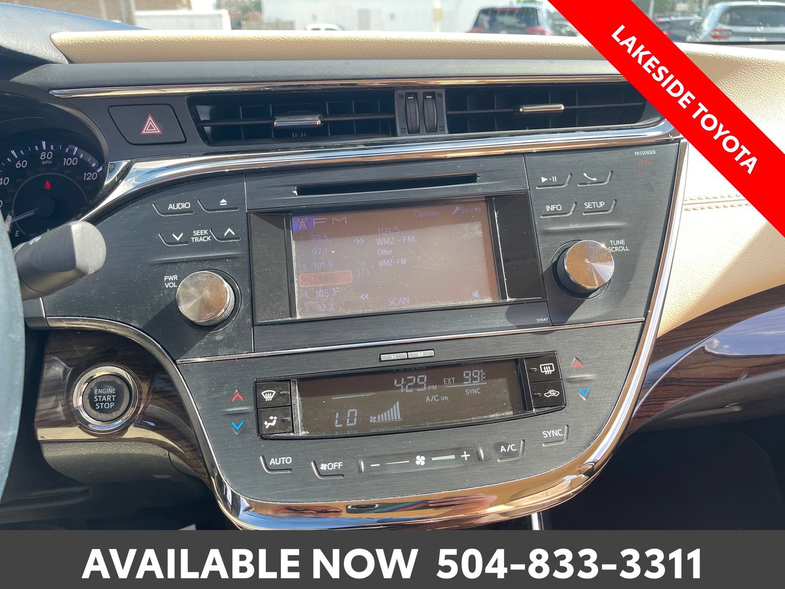 Used 2014 Toyota Avalon XLE FWD image 30