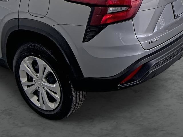 New 2026 Chevrolet Trax LS image 9
