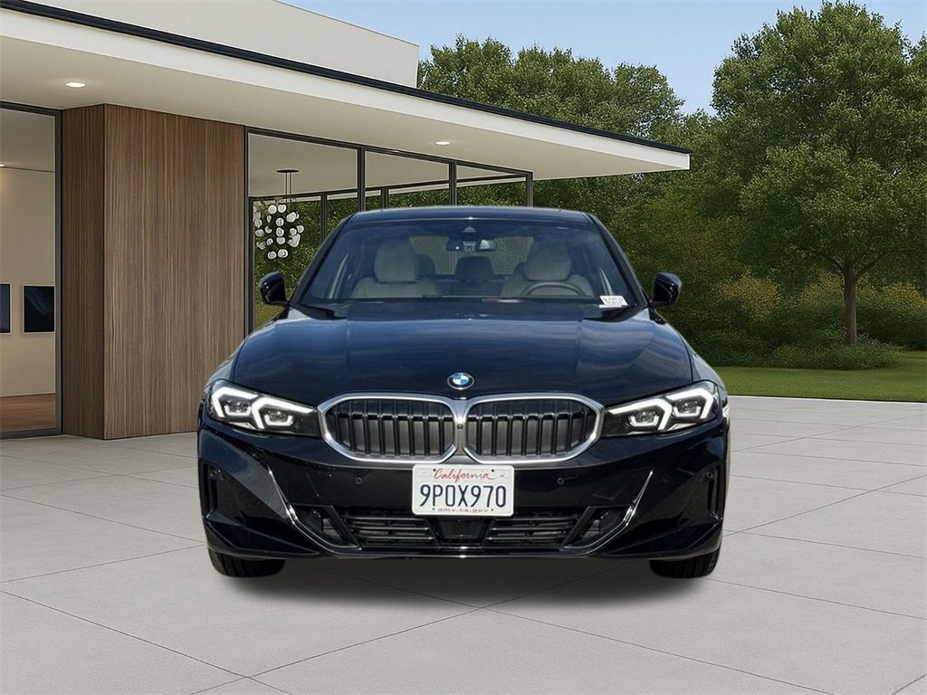 Used 2025 BMW 330i Sedan w/ Premium Package image 3