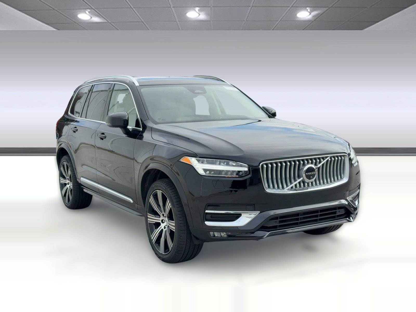 Certified 2024 Volvo XC90 B5 Plus w/ Protection Package Premier image 7