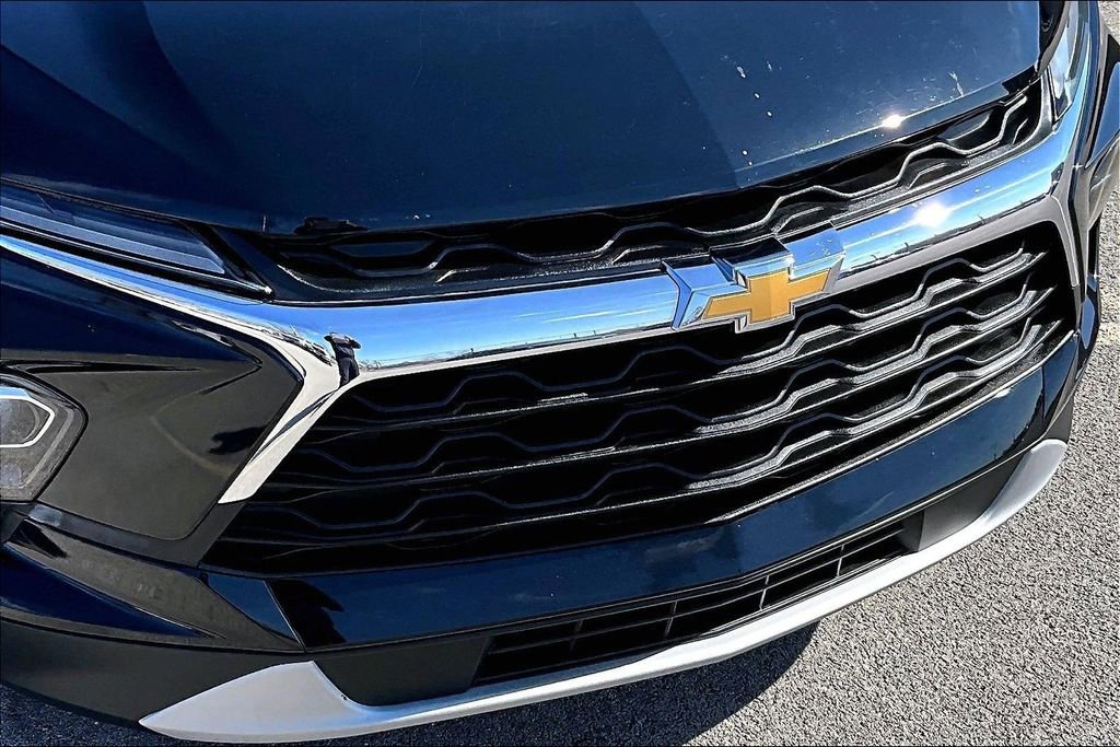 Used 2023 Chevrolet Blazer LT w/ Driver Confidence Package AWD/4WD image 29