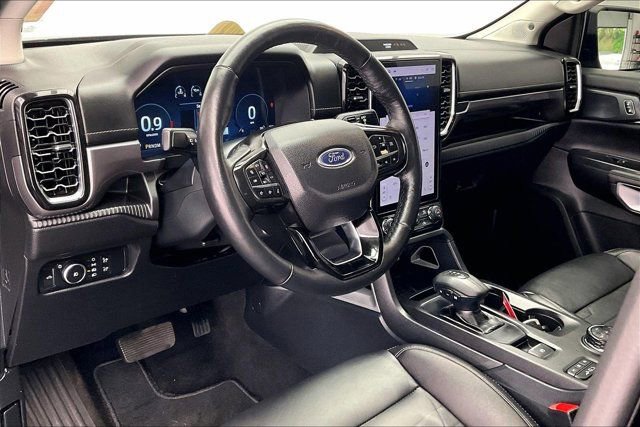 Used 2024 Ford Ranger Lariat w/ FX4 Off-Road Package image 14