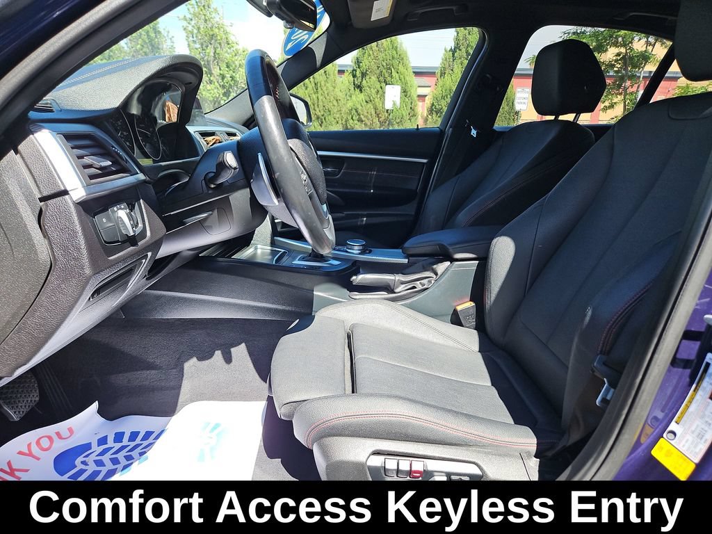 Used 2018 BMW 330i Sedan RWD image 10