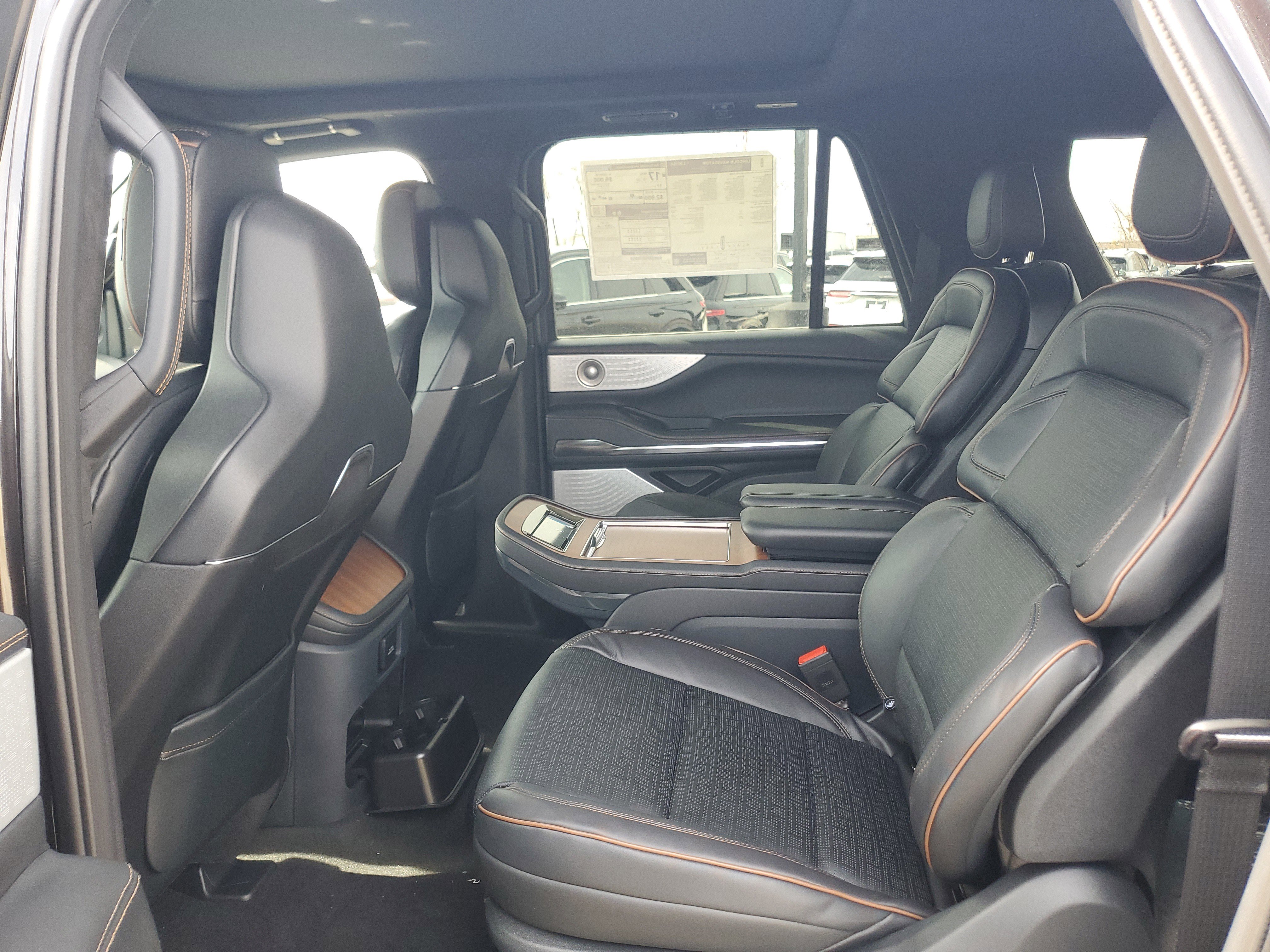 New 2026 Lincoln Navigator L Black Label image 27
