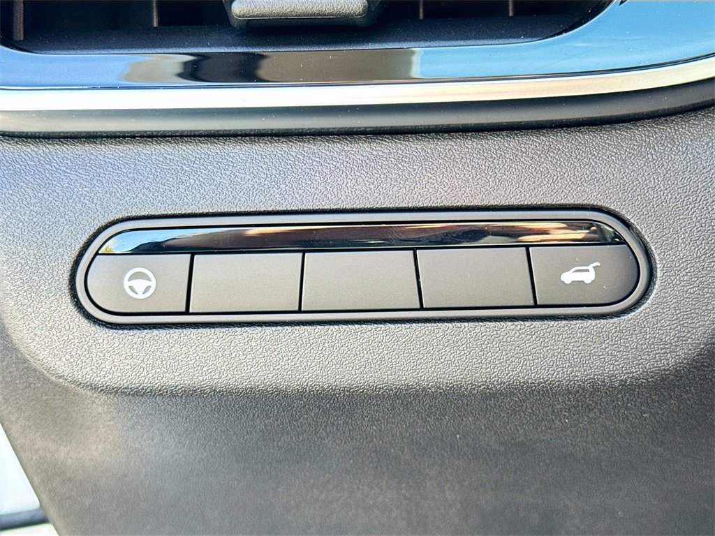 New 2026 INFINITI QX60 Luxe w/ Cargo Package image 10