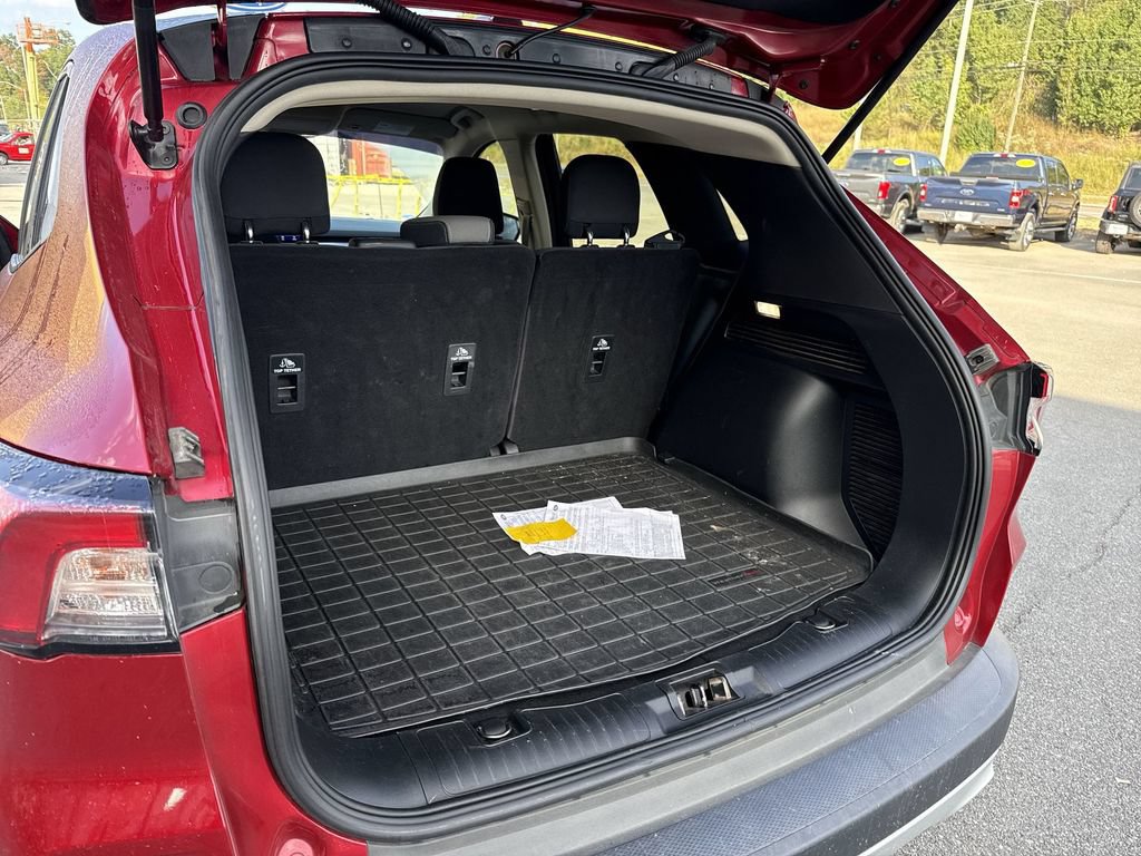 Used 2020 Ford Escape SE AWD/4WD image 39