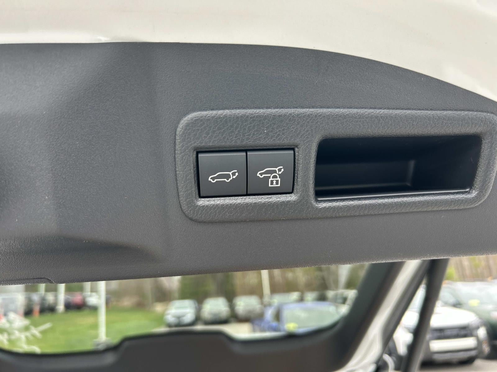 New 2026 Subaru Solterra AWD/4WD image 5