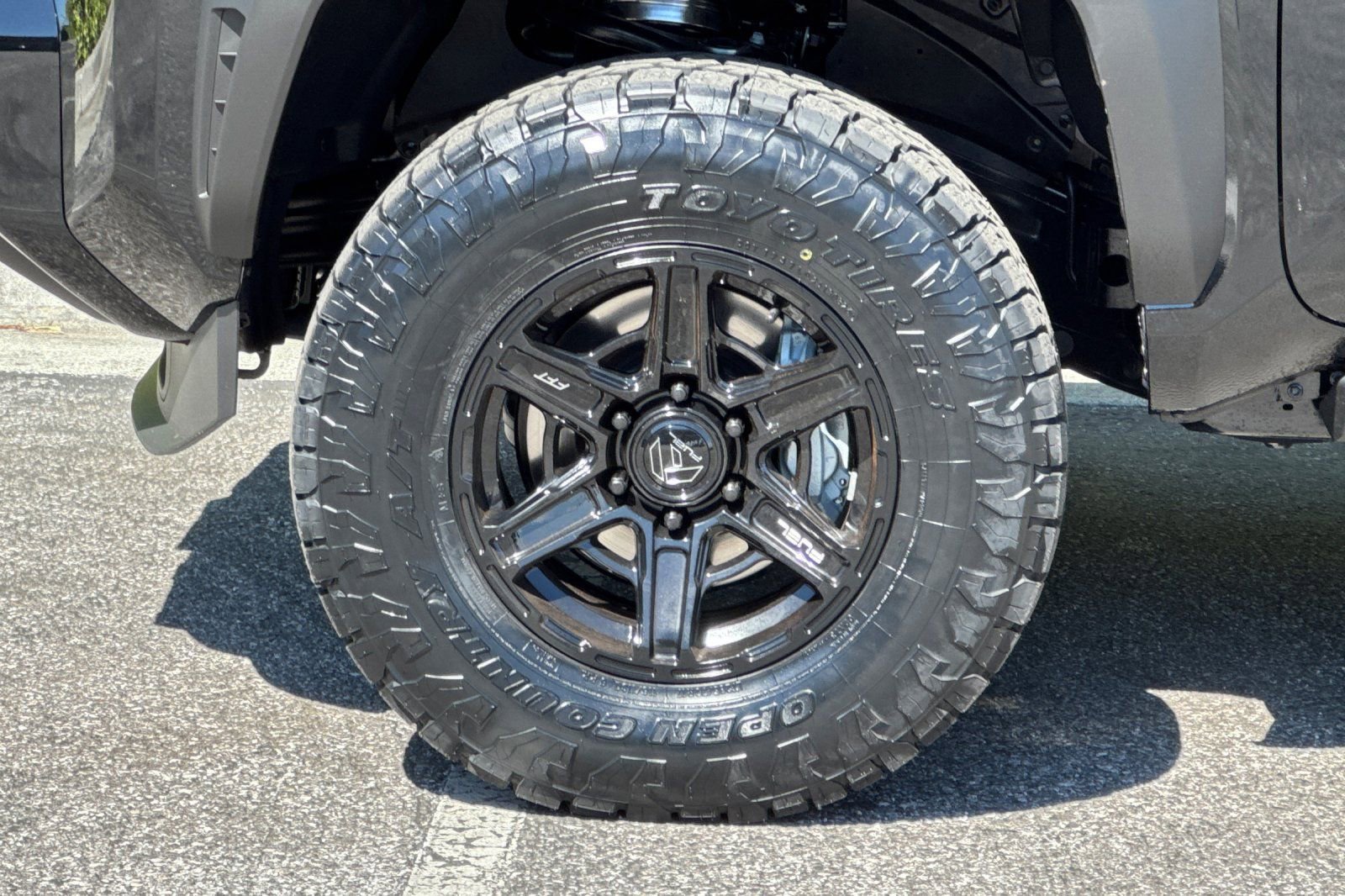 New 2026 Toyota 4Runner SR5 AWD/4WD image 32