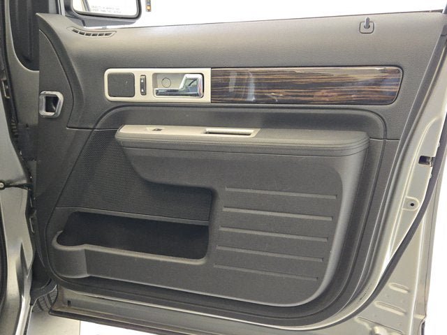 Used 2008 Lincoln MKX AWD image 5