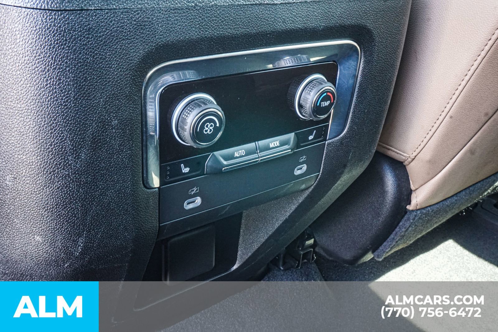 Used 2023 Chevrolet Tahoe Premier w/ Premium Package 2 AWD/4WD image 65