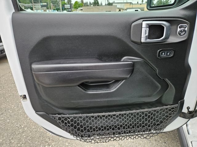 Used 2021 Jeep Wrangler Unlimited Rubicon AWD/4WD image 26