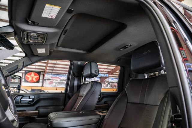 Used 2022 Chevrolet Silverado 3500 High Country w/ Technology Package AWD/4WD image 33