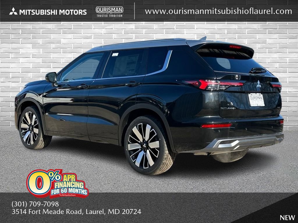 New 2025 Mitsubishi Outlander SEL image 3