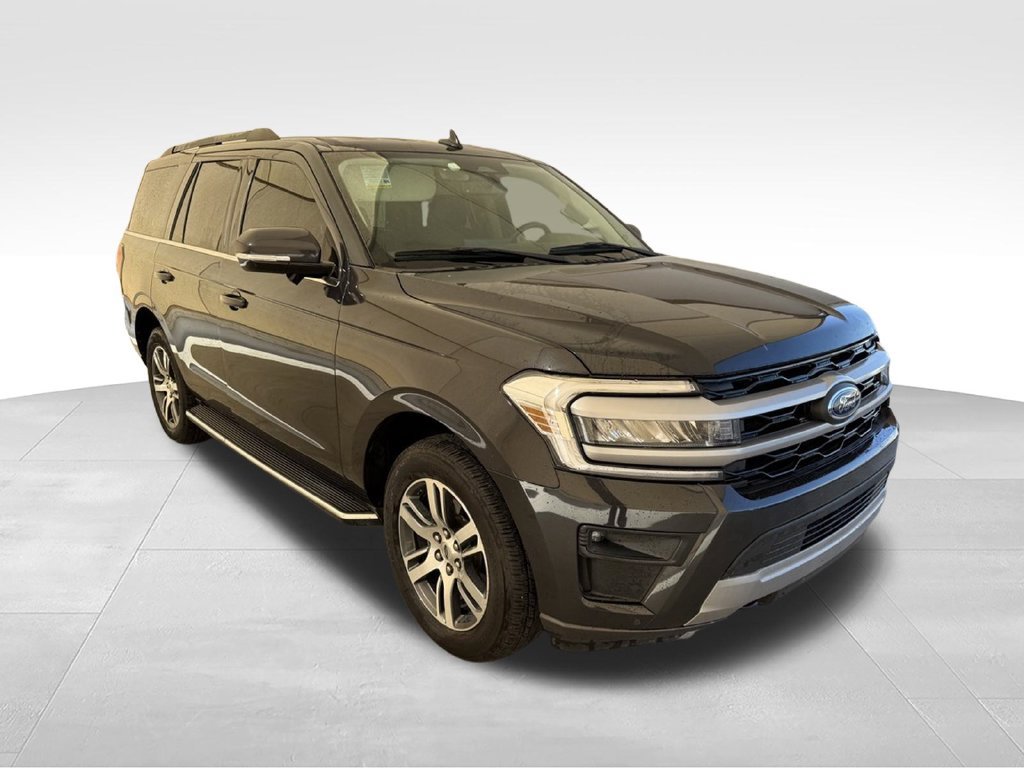 Used 2022 Ford Expedition XLT AWD/4WD image 5