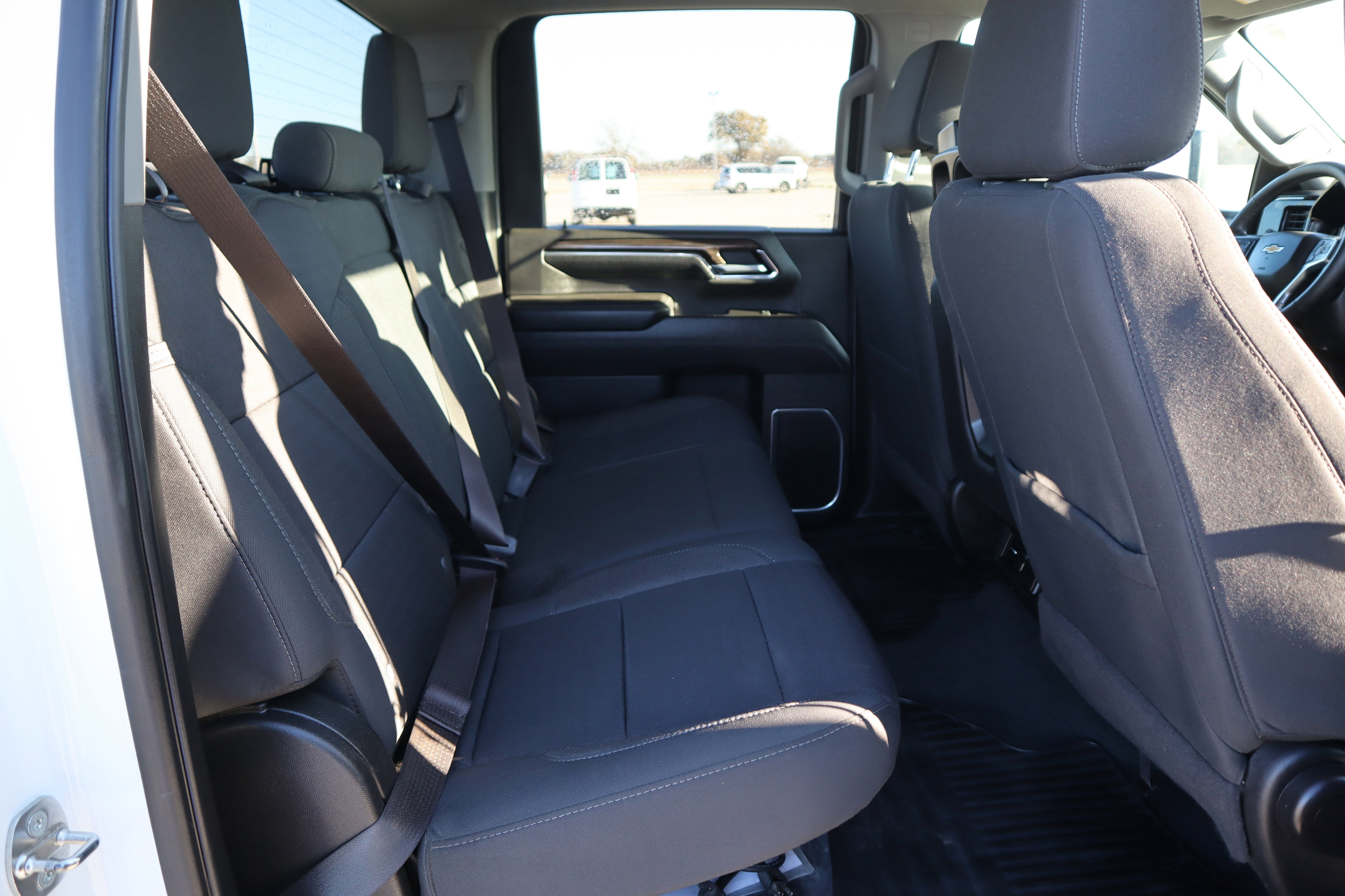 Used 2024 Chevrolet Silverado 3500 LT w/ Convenience Package image 14